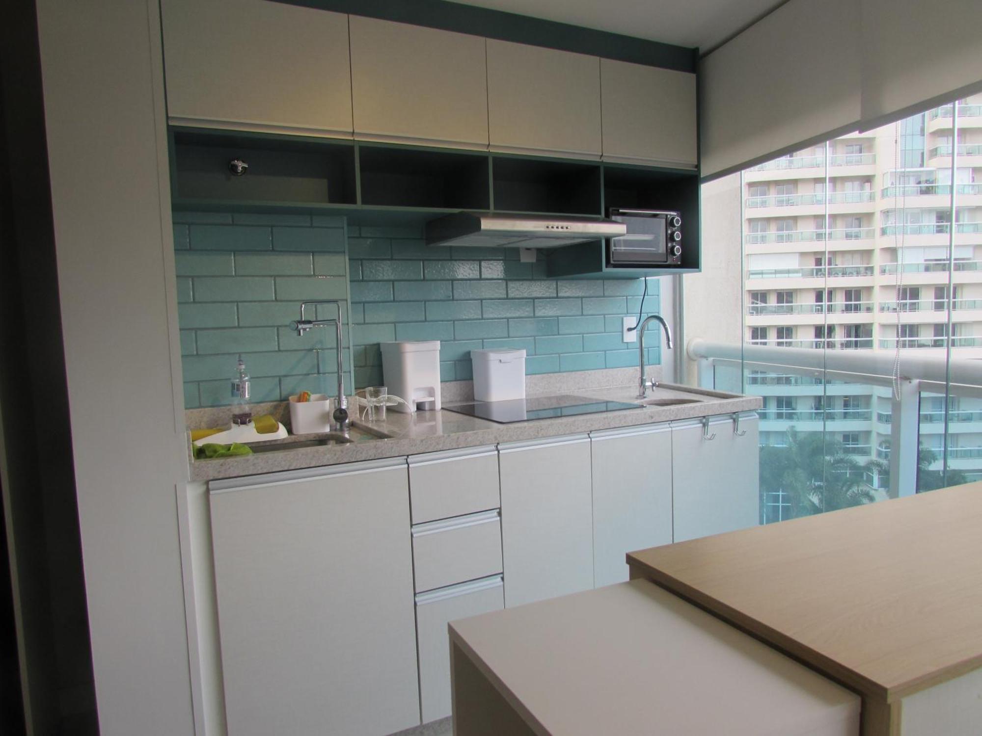 Apartamento Summit , Metro Pinheiros *