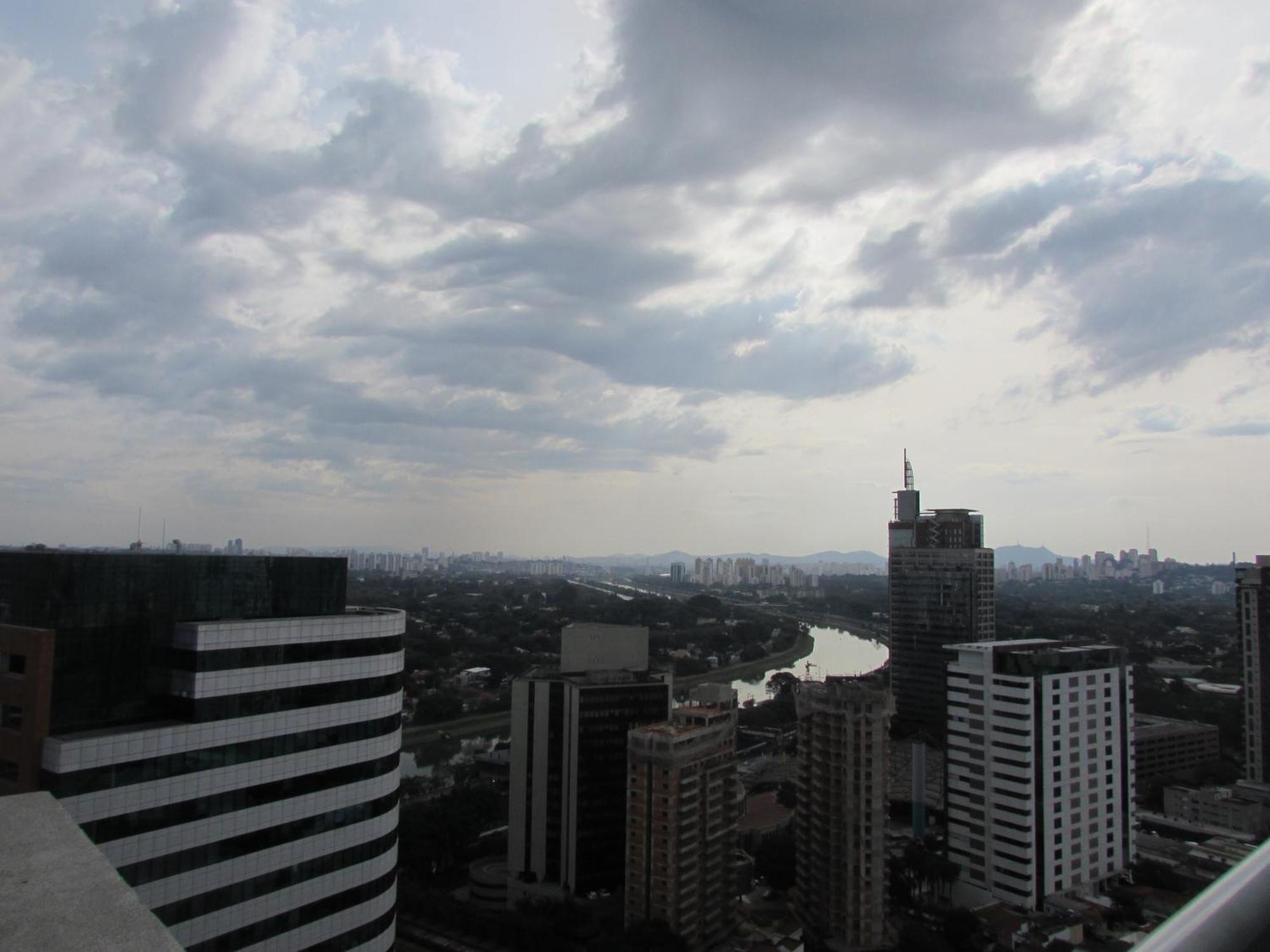 Summit , Metro Pinheiros Apartamento