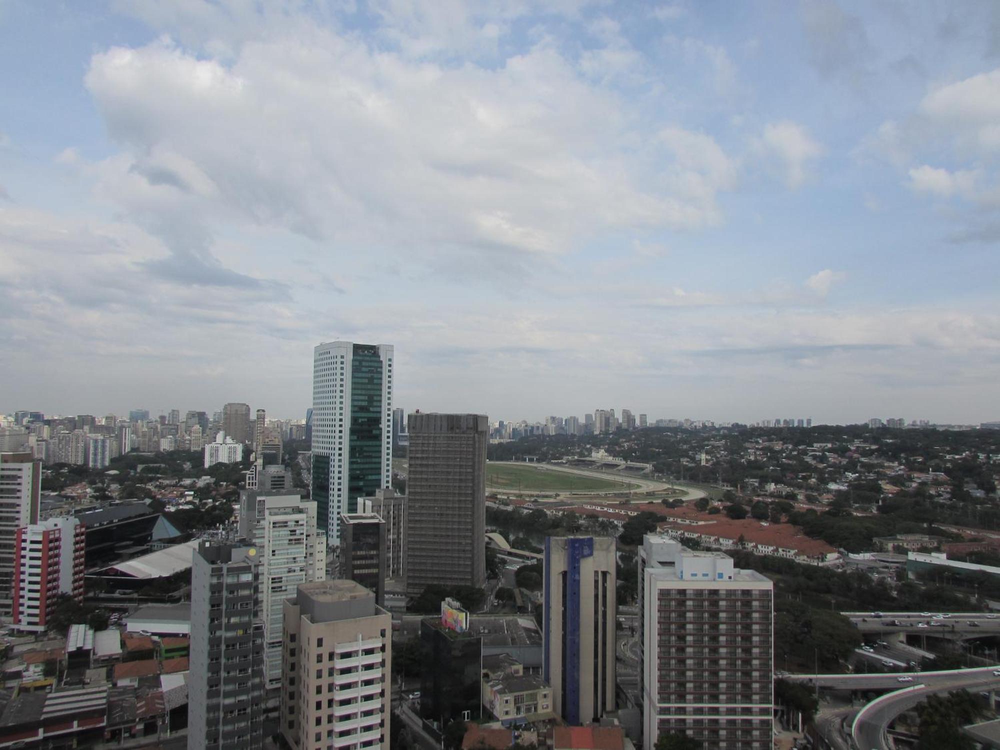 Summit , Metro Pinheiros Apartamento