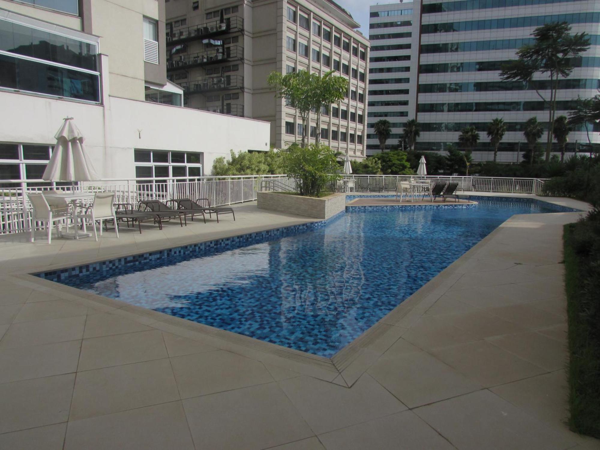 Summit , Metro Pinheiros Apartamento *